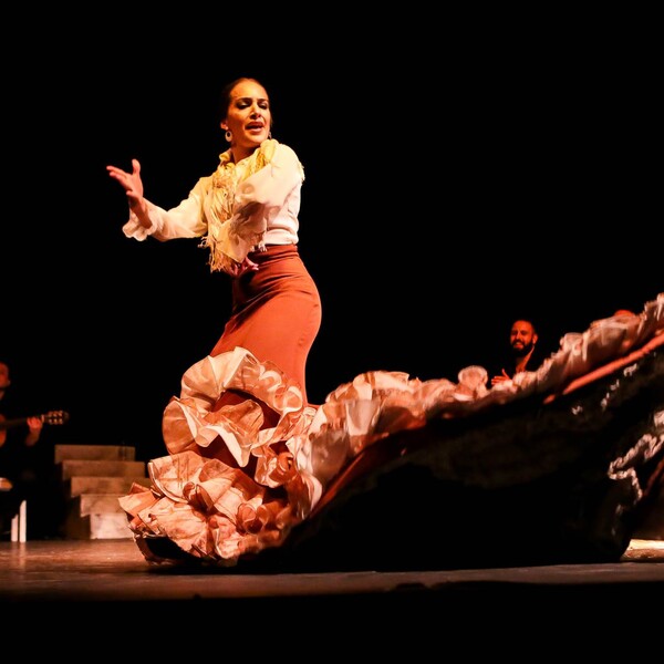 Leana - Spanish Dancer